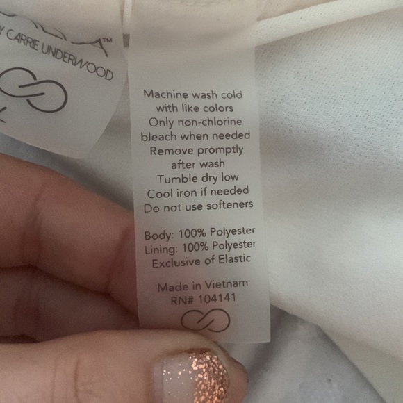 Calia By Carrie Underwood Shorts - Picture 3 of 3